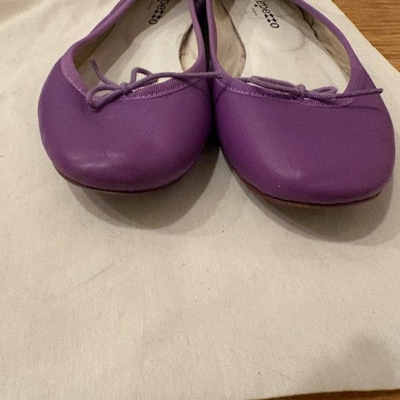 Repetto Lilac Ballet Flats with Bow - Picture 4 of 7
